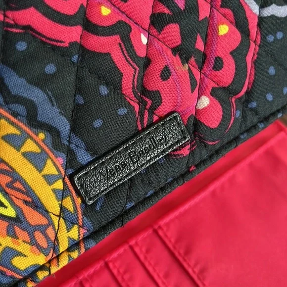 Vera Bradley wallet - Picture 5 of 5